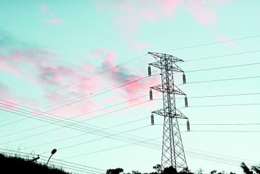 Torres de transmissao de energia eletrica