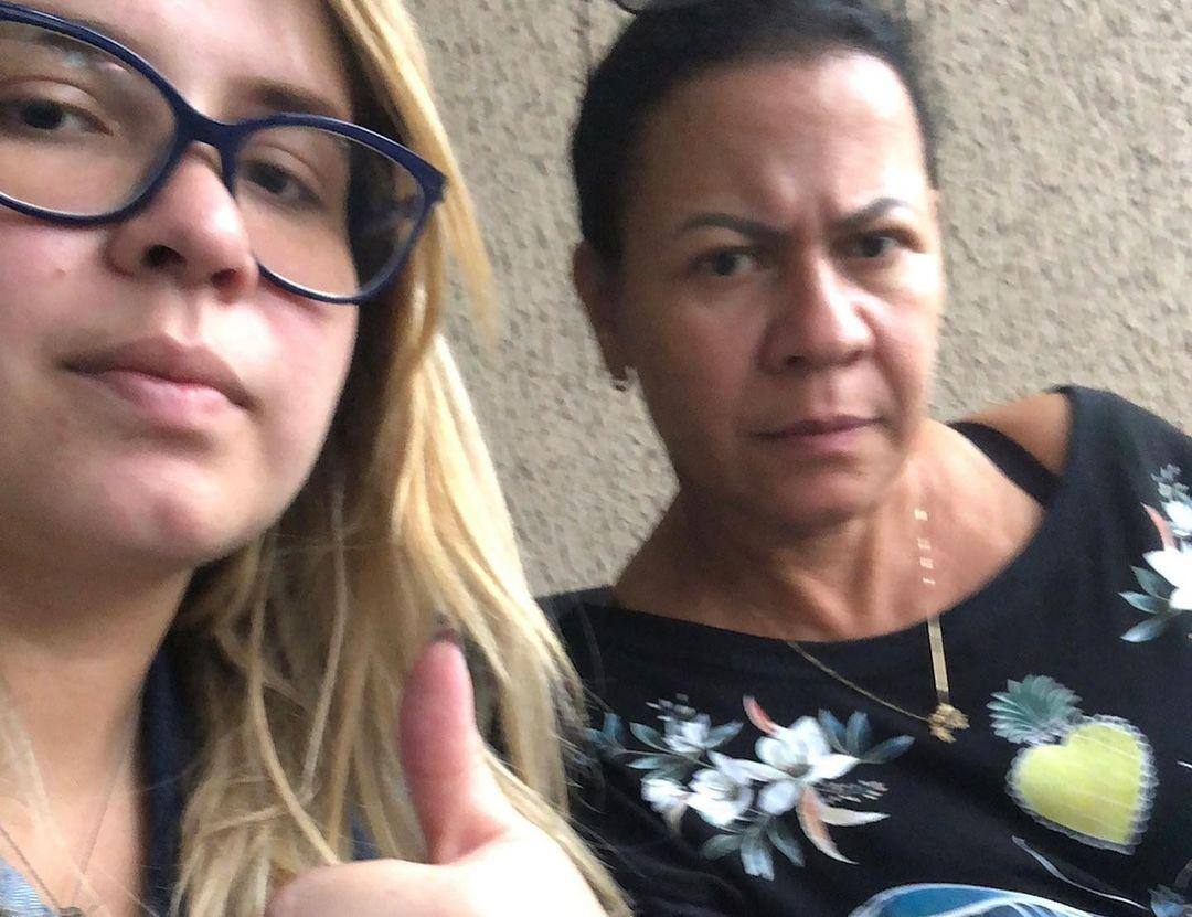 Marília Mendonça e a mãe, Dona Ruth