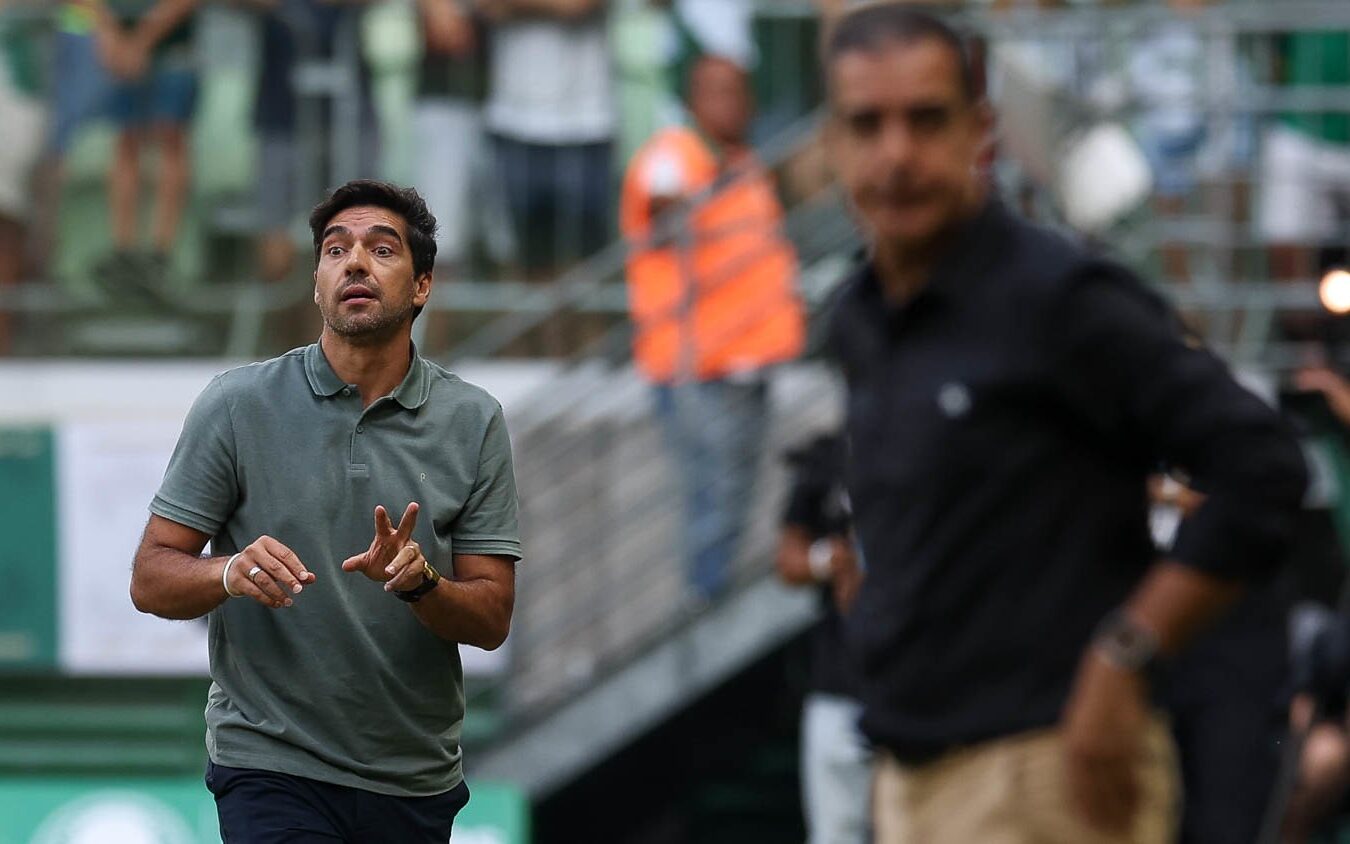 Abel Ferreira e Renato Paiva vão para tira-teima; vale vaga entre os oito melhores do Mundial. (Foto: Cesar Greco/Palmeiras)