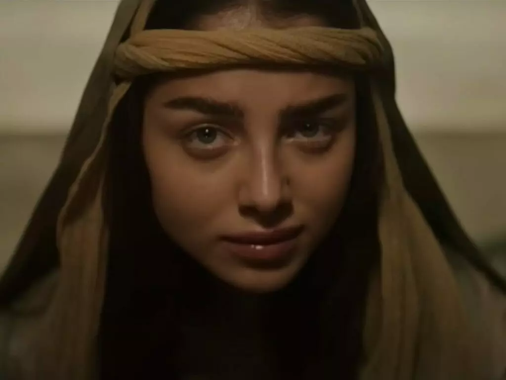 Noa Cohen no papel de Virgem Maria
