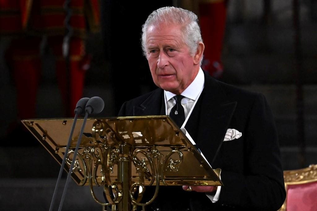 Rei Charles III