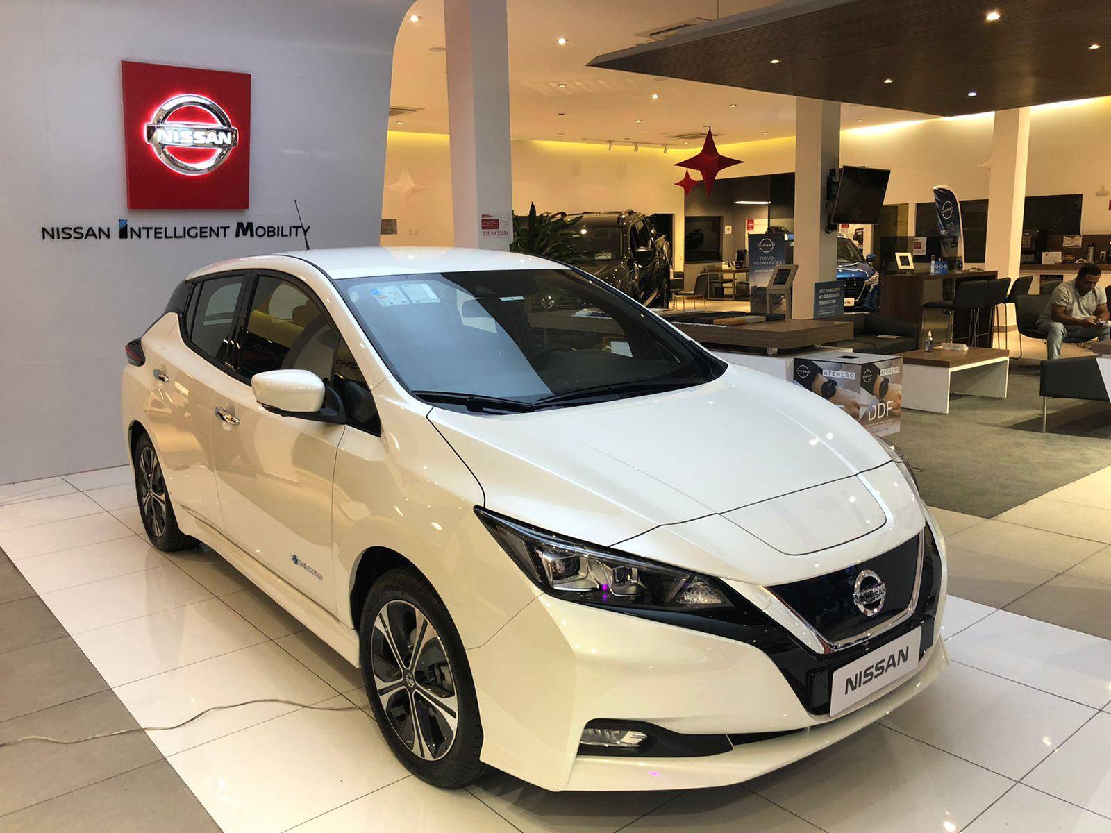 O novo Nissan Leaf, carro com motor 100% elétrico, já esta disponível para teste drive na Carbel Japão, unidade da Avenida do Contorno