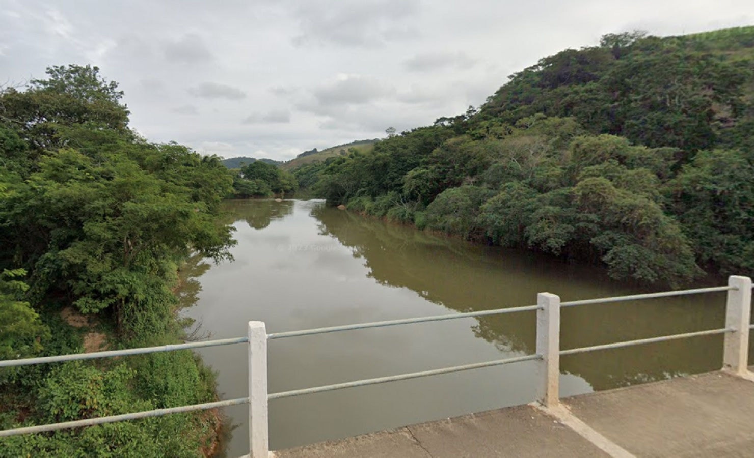 Corpo foi encontrado no rio que corta Patrocínio do Muriaé