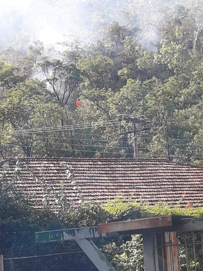 Incêndio foi combatido por cerca de duas horas