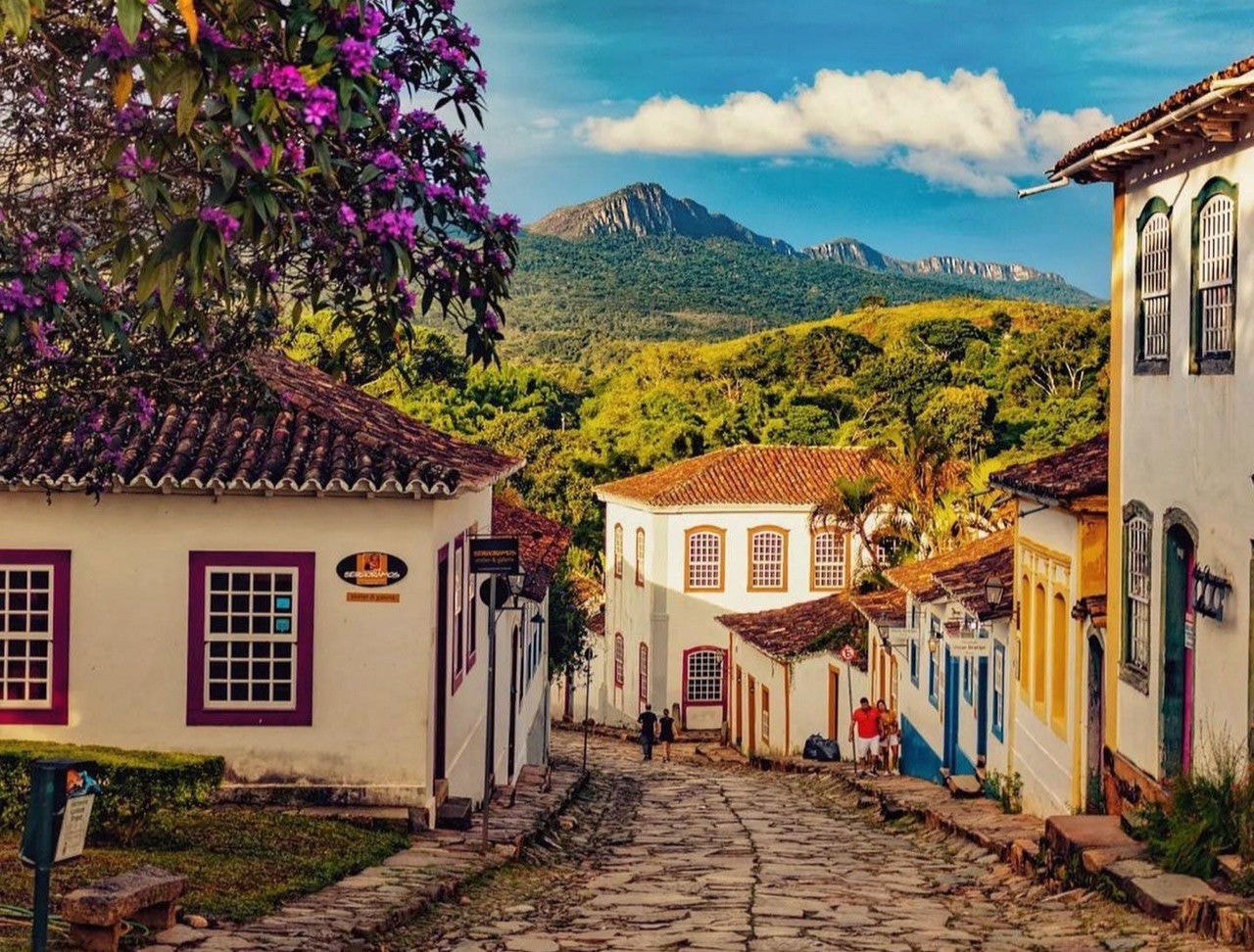Tiradentes é uma das cidades que recebem turistas em Minas Gerais
