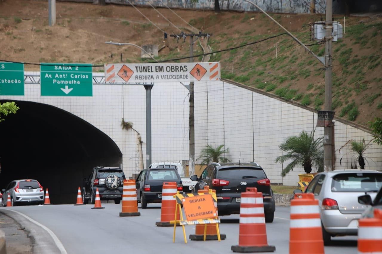 Testemunhas relataram que o "pega" teria começado ainda no Túnel da Lagoinha