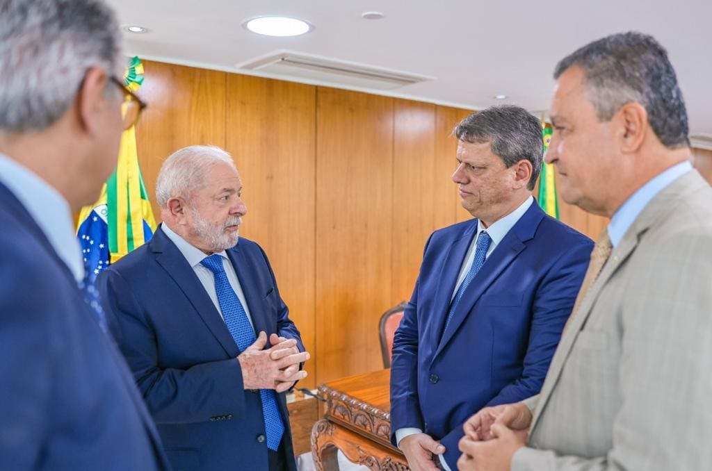 Presidente Lula e governador de São Paulo, Tarcísio de Freitas, trocaram farpas após tarifaço de Trump (Foto Ricardo Stuckert/PR)