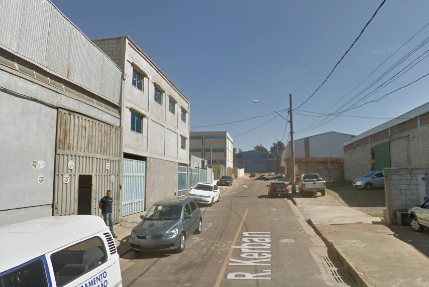 Galpão está localizado na rua Kerban