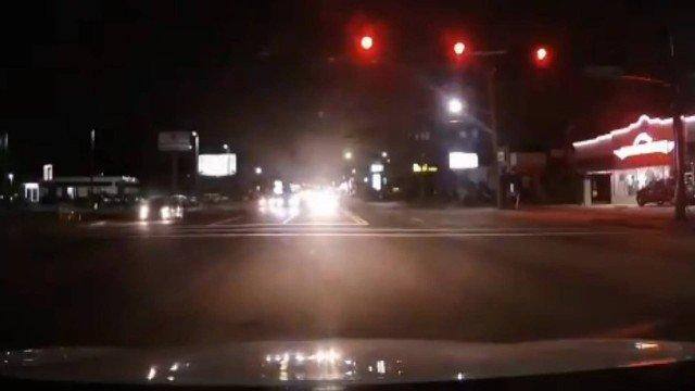 Motorista da Flórida grava queda de meteoro