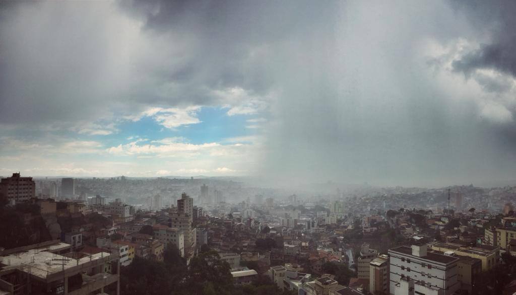 Chuva forte em Belo Horizonte e região nesta sexta-feira