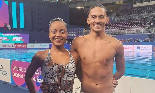A dupla brasileira de nado artístico Anna Giulia Veloso e Bernardo Santos ficou em nono lugar com 196.643Divulga pontos