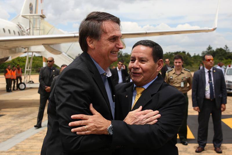 Jair Bolsonaro e Hamilton Mourão, presidente e vice, respectivamente