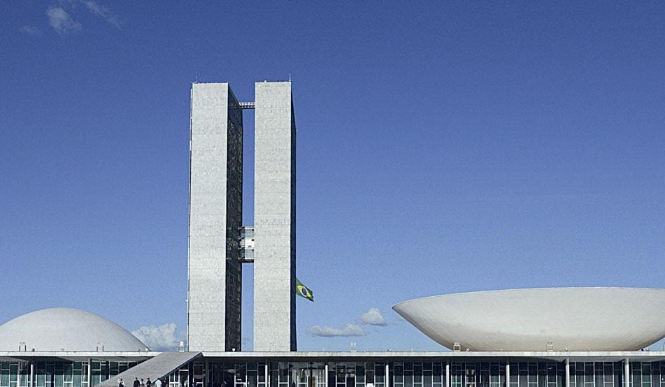 O Congresso Nacional é a segunda instituição mais desacreditada pelos brasileiros 