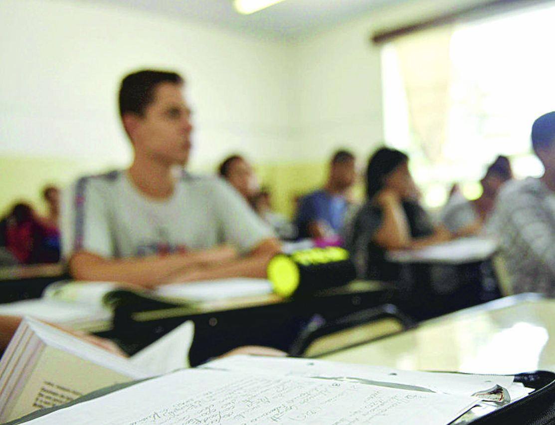 Estudo Em MG, a escolaridade média da população entre 18 e 29 anos é de 10,4 anos, segundo relatório