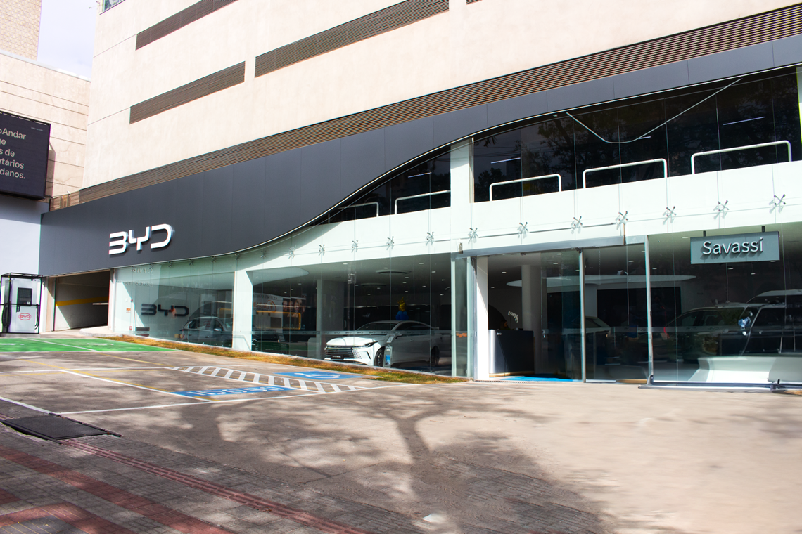 Primeira unidade do Grupo Carbel – a Carbel BYD está localizada na avenida Nossa Senhora do Carmo, 506, na Savassi