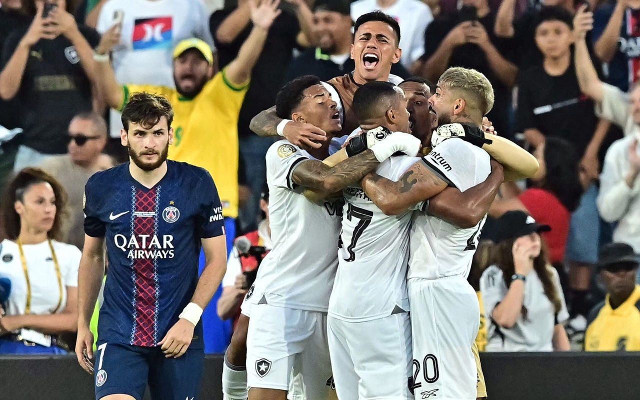 Botafogo venceu o PSG por 1 a 0 no Rose Bowl, em Los Angeles