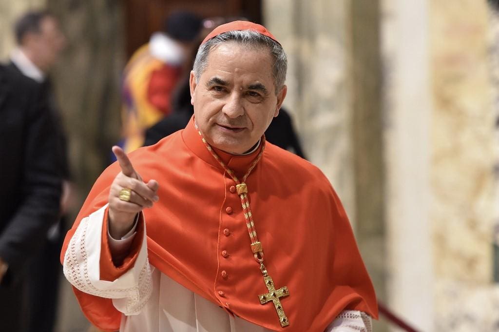 Giovanni Angelo Becciu em foto de 2018