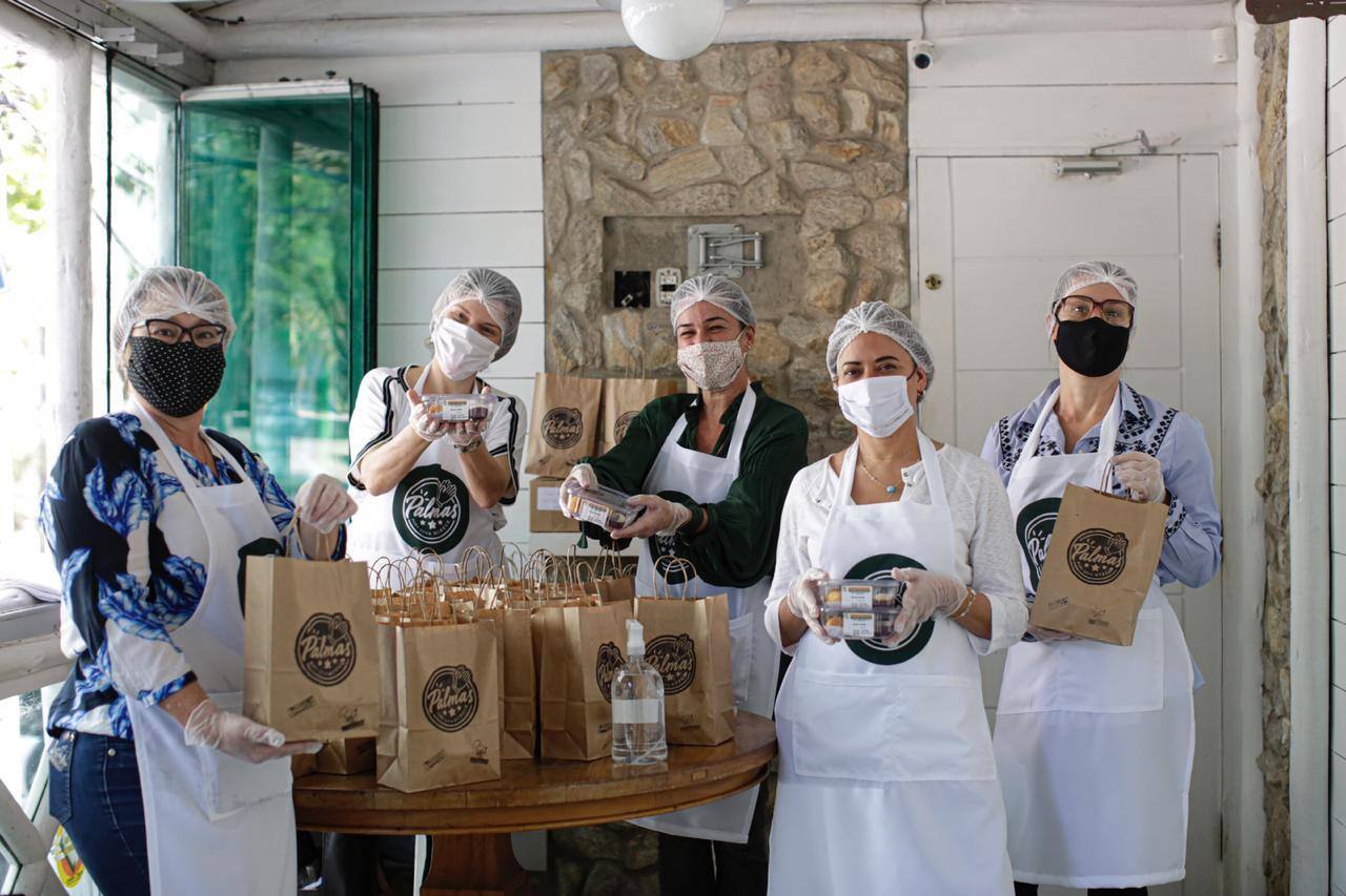 Luciana Atheniense criou projeto para distribuir lanches para profissionais de saúde após pais serem infectados pela Covid-19
