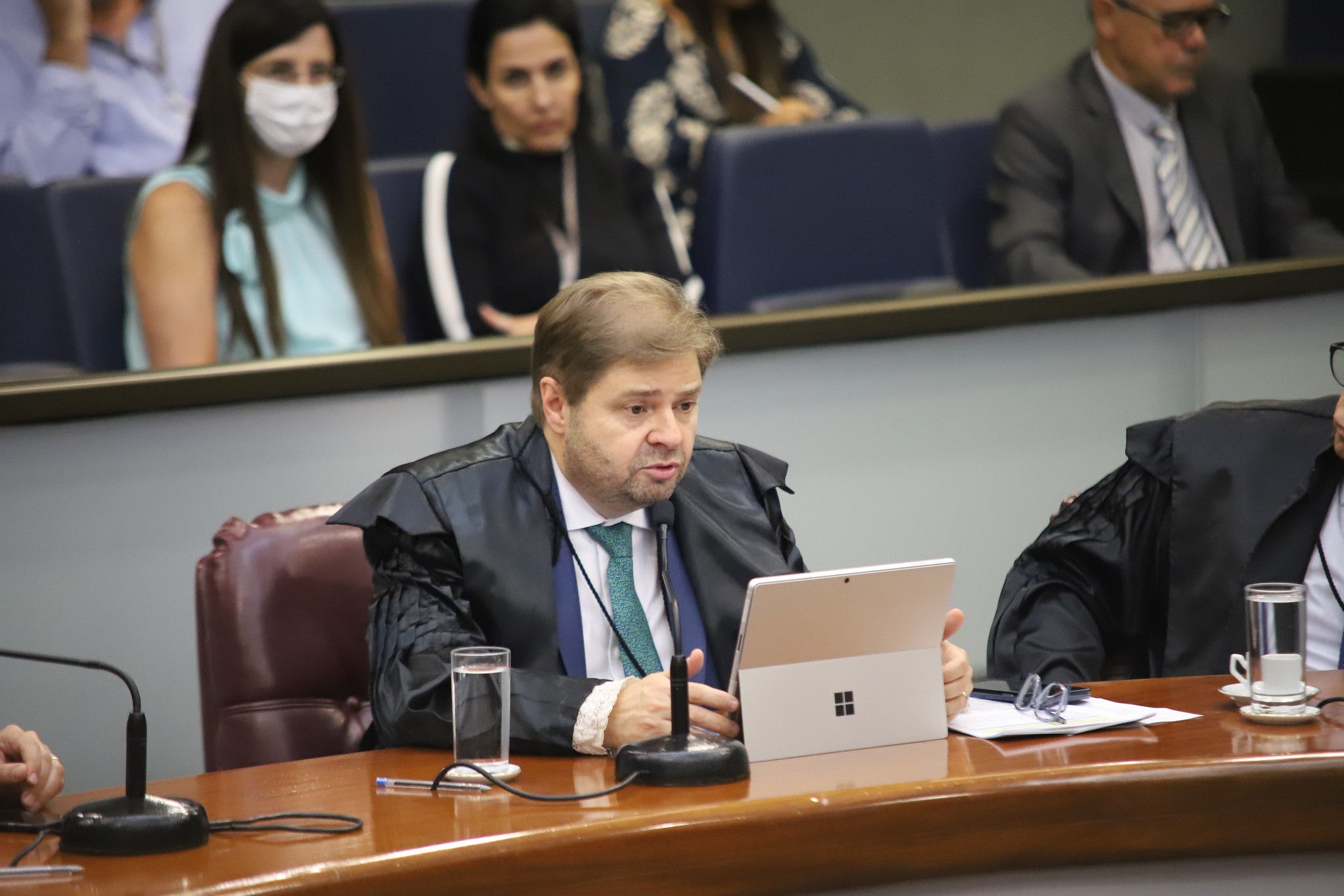O vice-presidente do TCE-MG, Agostinho Patrus, foi o relator da representação da deputada Beatriz Cerqueira (PT) para suspender o "Mãos Dadas"