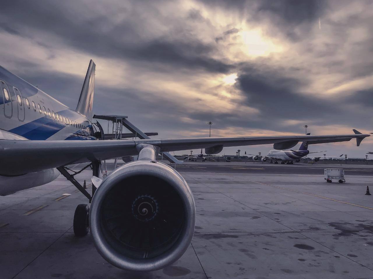 Trabalhadores do setor aéreo cancelam greve prevista para segunda