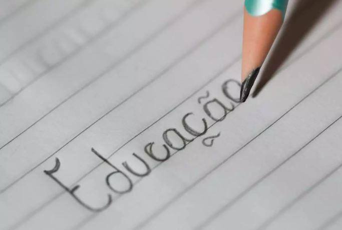 educacaoJPG