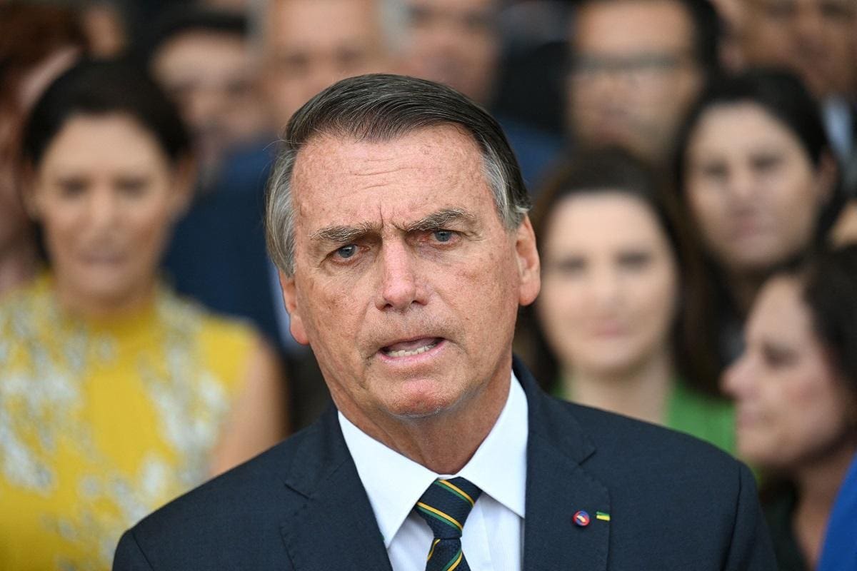 Jair Bolsonaro chega nesta quinta, será recebido pela PF na pista de pouso e não poderá usar saguão principal