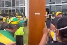 Porta de armário do ministro Alexandre de Moraes foi arrancada