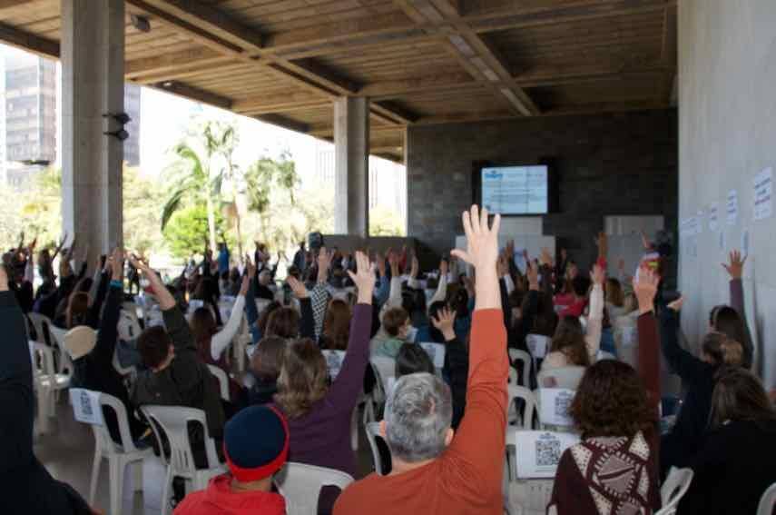 Categoria decidiu por greve em assembleia nesta quarta-feira (1º)