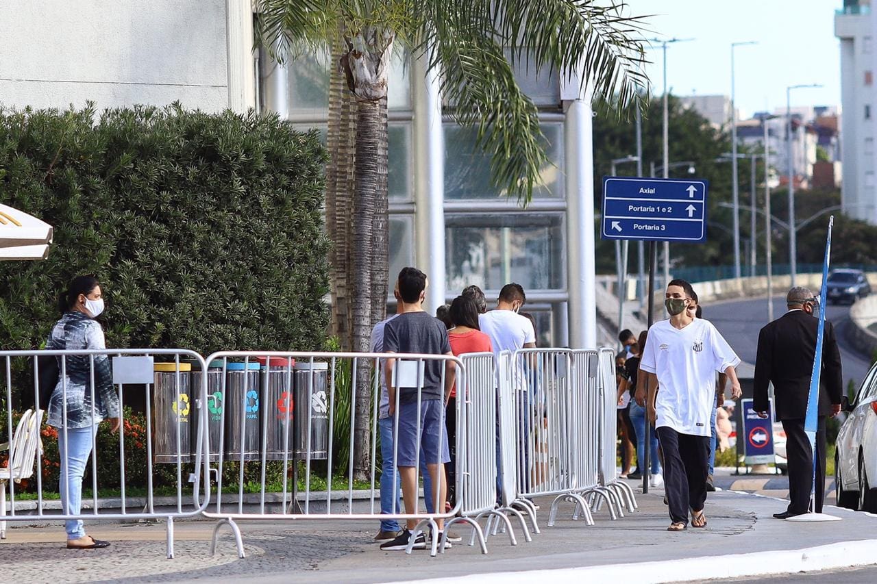 Reabertura do comércio em Belo Horizonte - Minas Shopping - coronavírus - pandemia - flexibilização