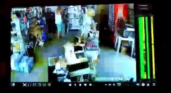 Ação dos bandidos foi filmada pelas câmeras de segurança do supermercado; vídeo não foi disponibilizado