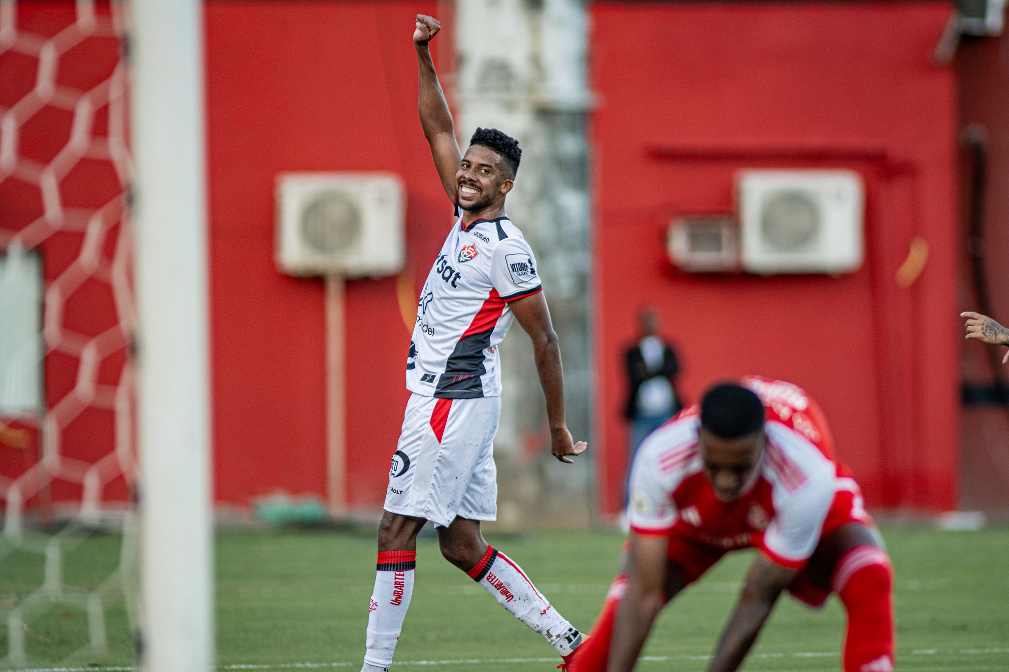 Willian vive excelente fase no Vitória
