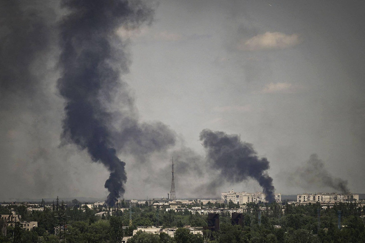 Um ataque das forças russas atingiu um tanque de ácido nítrico em uma fábrica localizada em Severodonetsk, leste da Ucrânia