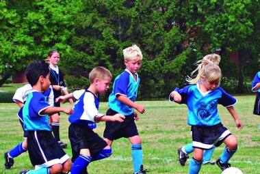 Vida saudável. Prática esportiva constante e orientada é uma aliada no combate à obesidade entre as crianças