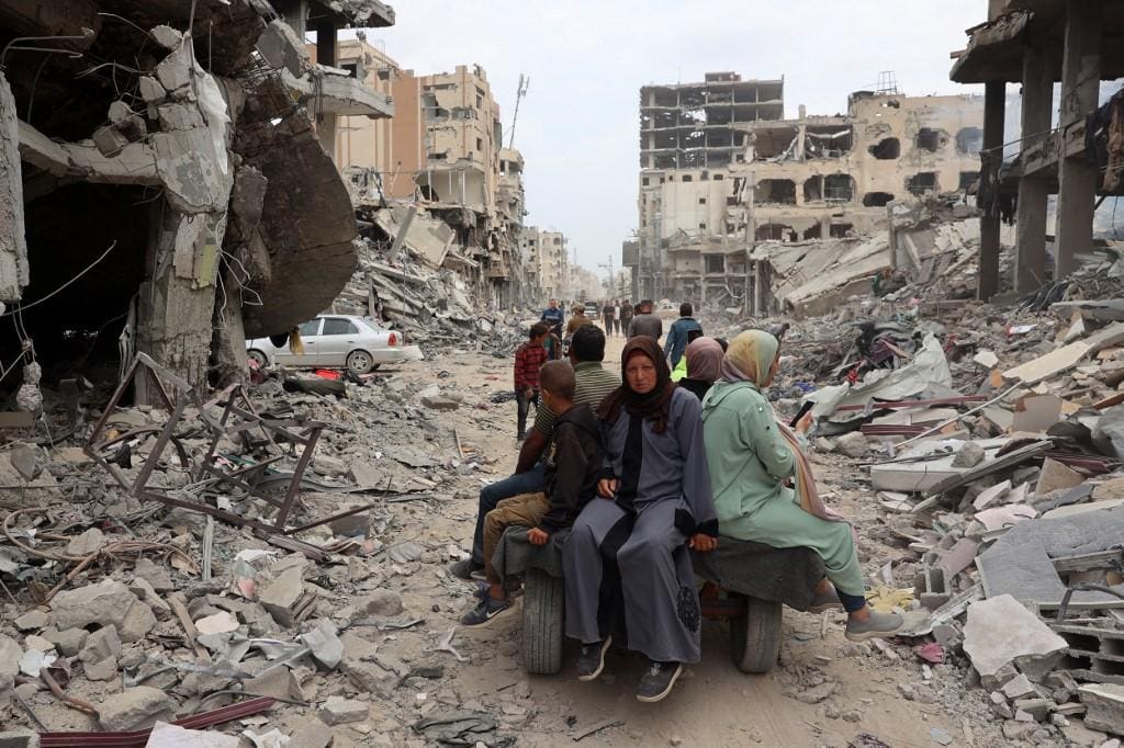 Palestinos encontraram a cidade de Khan Yunis irreconhecível, com milhares de edifícios destruídos ou danificados