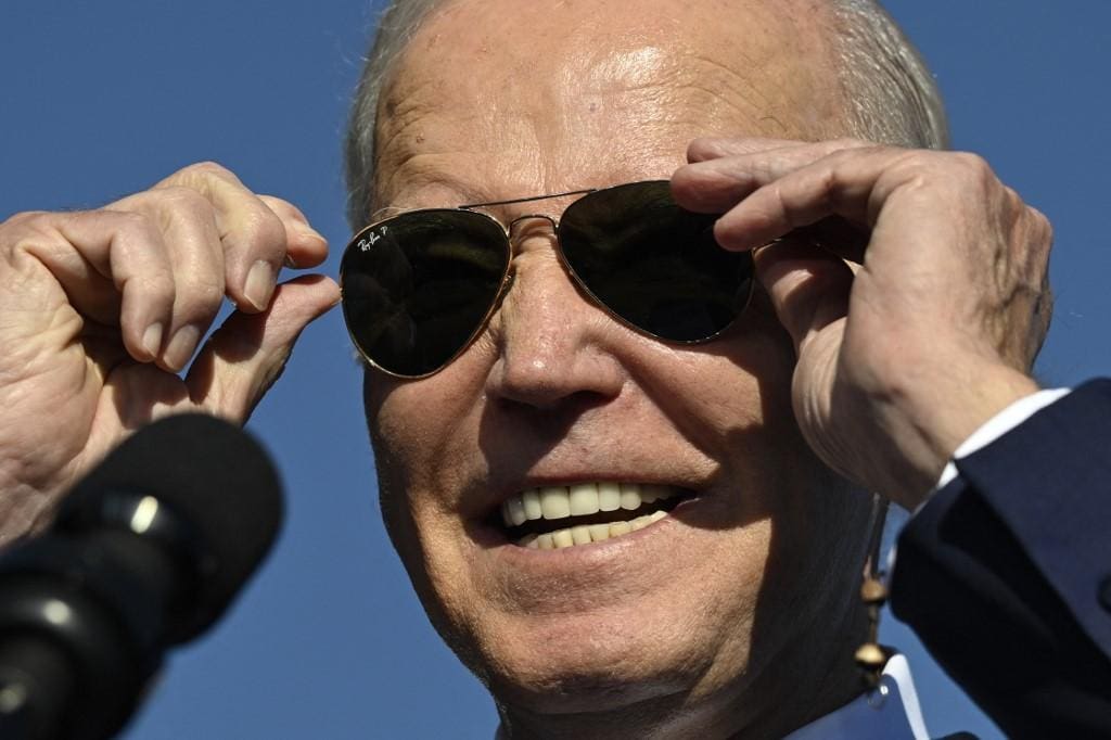 O presidente dos Estados Unidos, Joe Biden, telefonou para o primeiro-ministro de Israel e para o presidente da Autoridade Nacional Palestina, no sábado, 1410