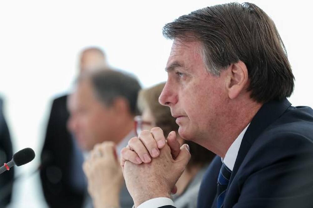 Presidente Jair Bolsonaro foi alertado sobre risco de desabastecimento de diesel no país
