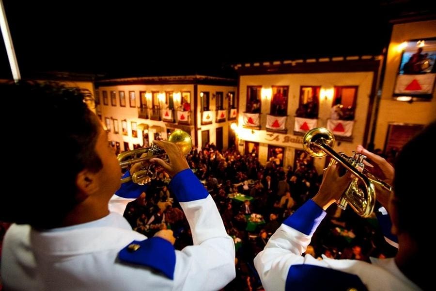 Diamantina comemora 309 anos e ganha novo atrativo turístico Programação da Vesperata só termina em outubro