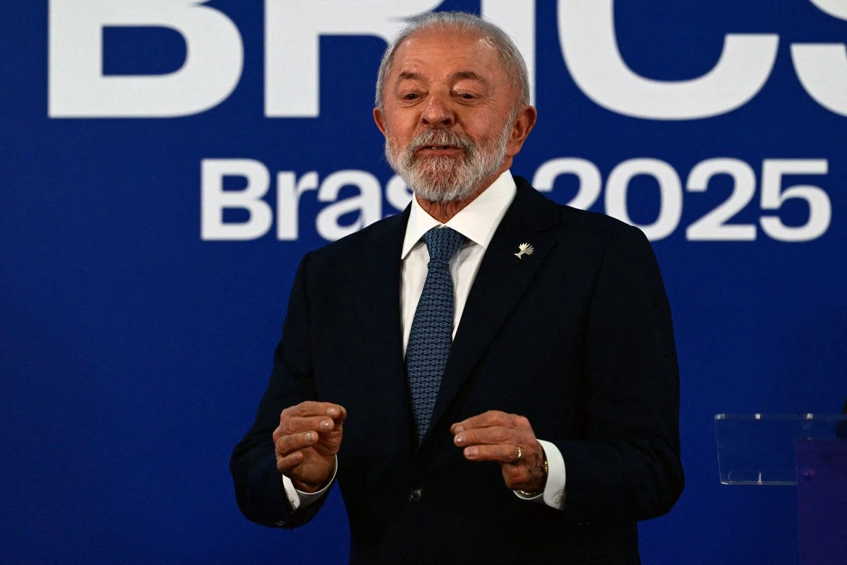 No Brics, Lula defendeu uma menor dolarização das relações comerciais