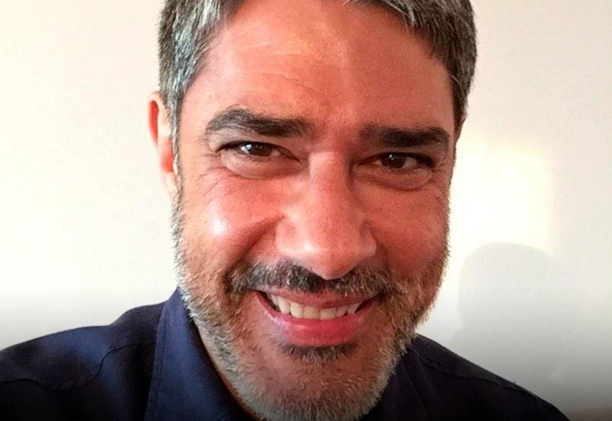 O apresentador do Jornal Nacional, William Bonner, decidiu deixar as redes sociais de lado e curtir mais a vida