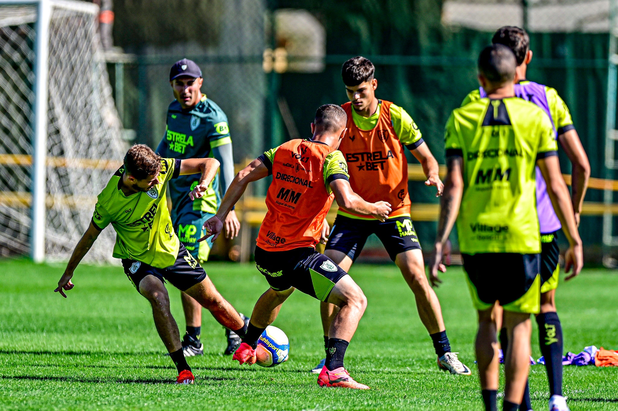 América se reapresentou na manhã desta quinta (4), no CT Lanna Drumond