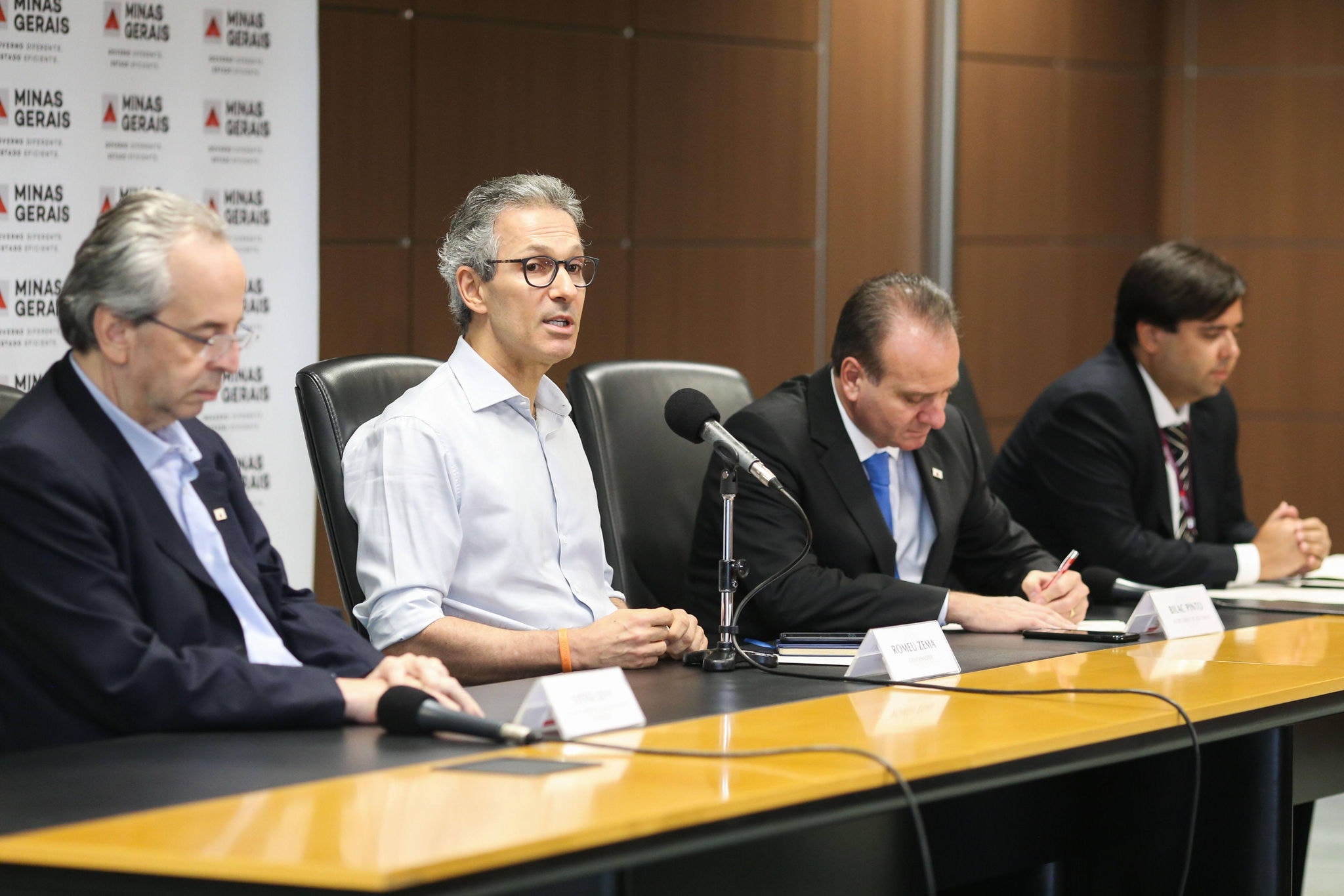 Otto Levy, Romeu Zema e Bilac Pinto em coletiva na Cidade Administrativa