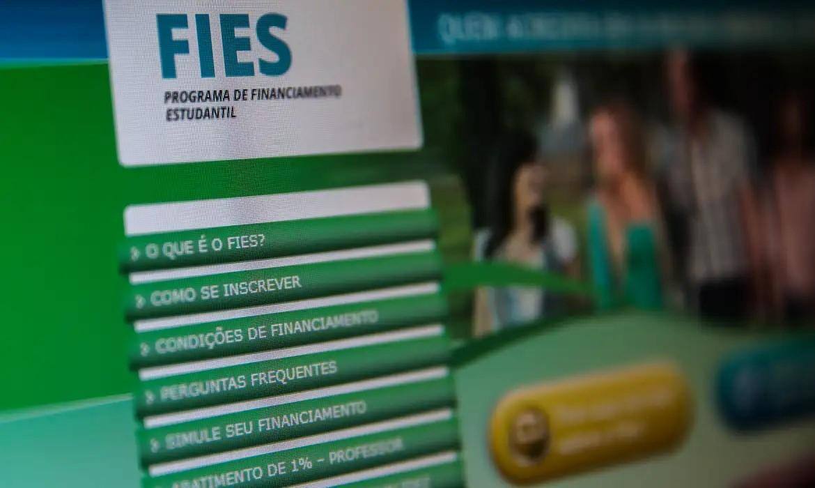 O processo seletivo do Fies terá chamada única e lista de espera