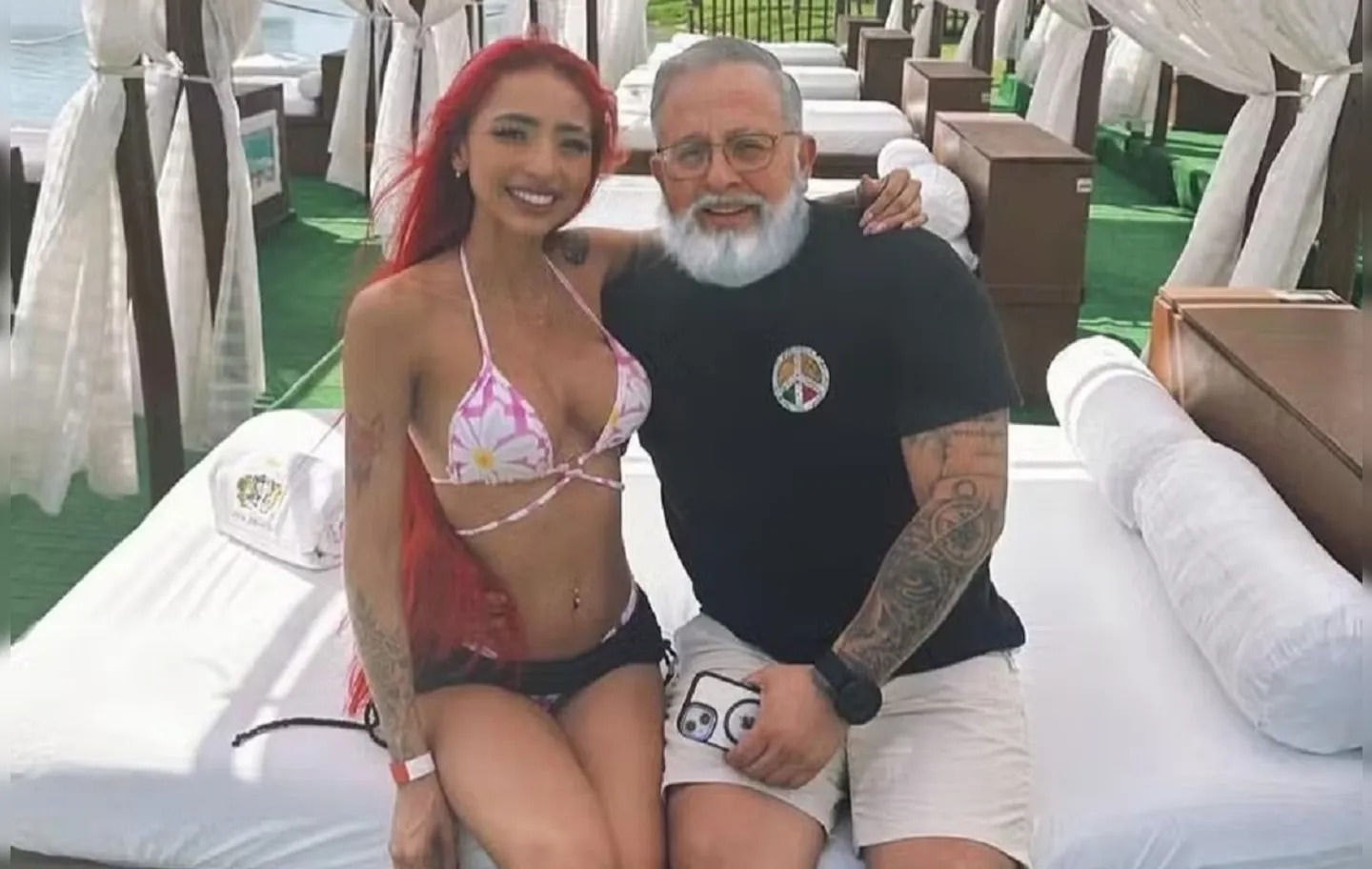 Ruivinha de Marte e seu namorado Arthur de Fago
