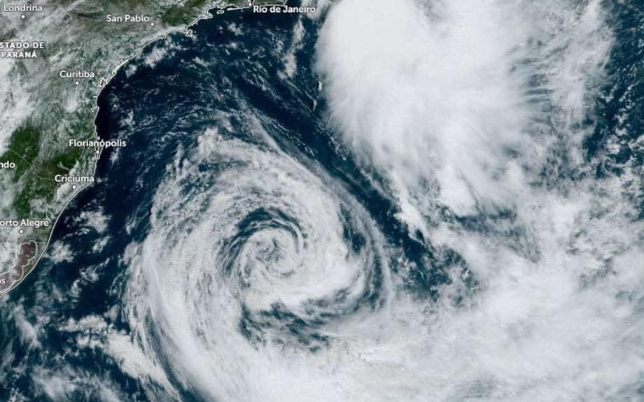 Tempestade tropical já era monitorada quando ainda era considerada depressão tropical