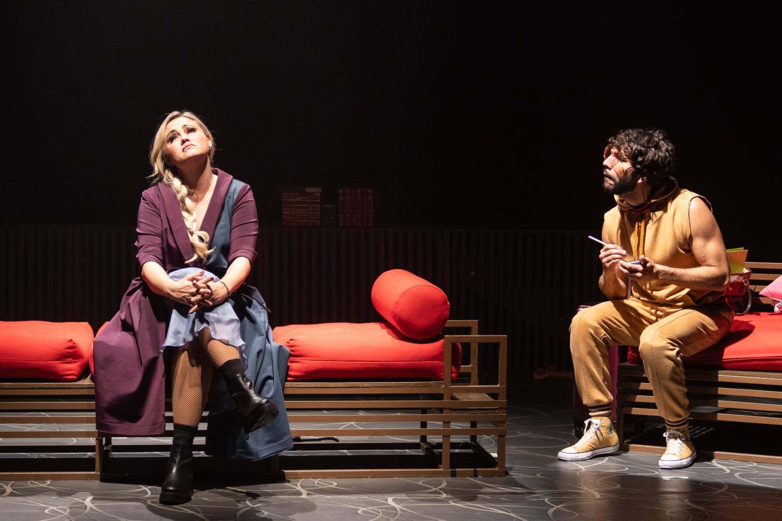 Ellen-Rocche-teatro