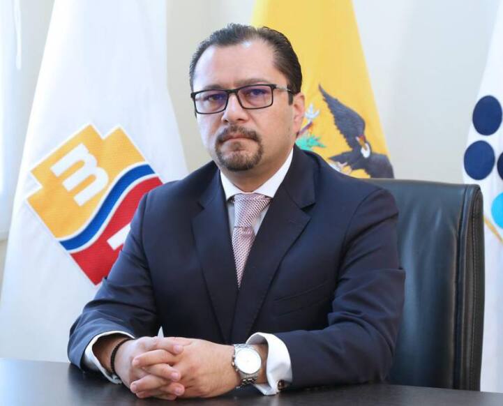 Mauro Falconí deixou cargo de ministro da Saúde do Equador após desorganização na campanha de vacinação