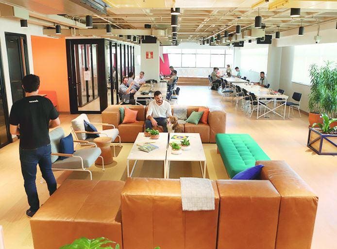 WeWork, com 300 escritórios no mundo, chegou a Belo Horizonte neste mês