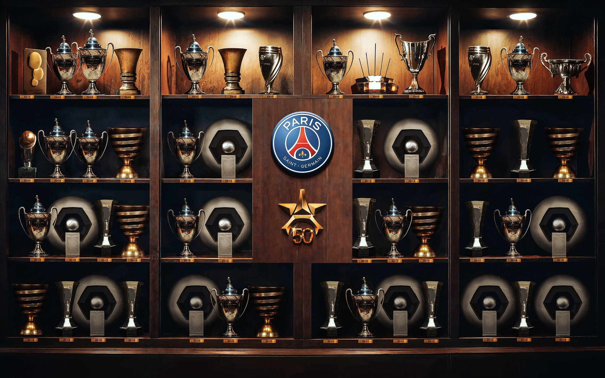 PSG é campeão francês pela 12ª vez em sua história