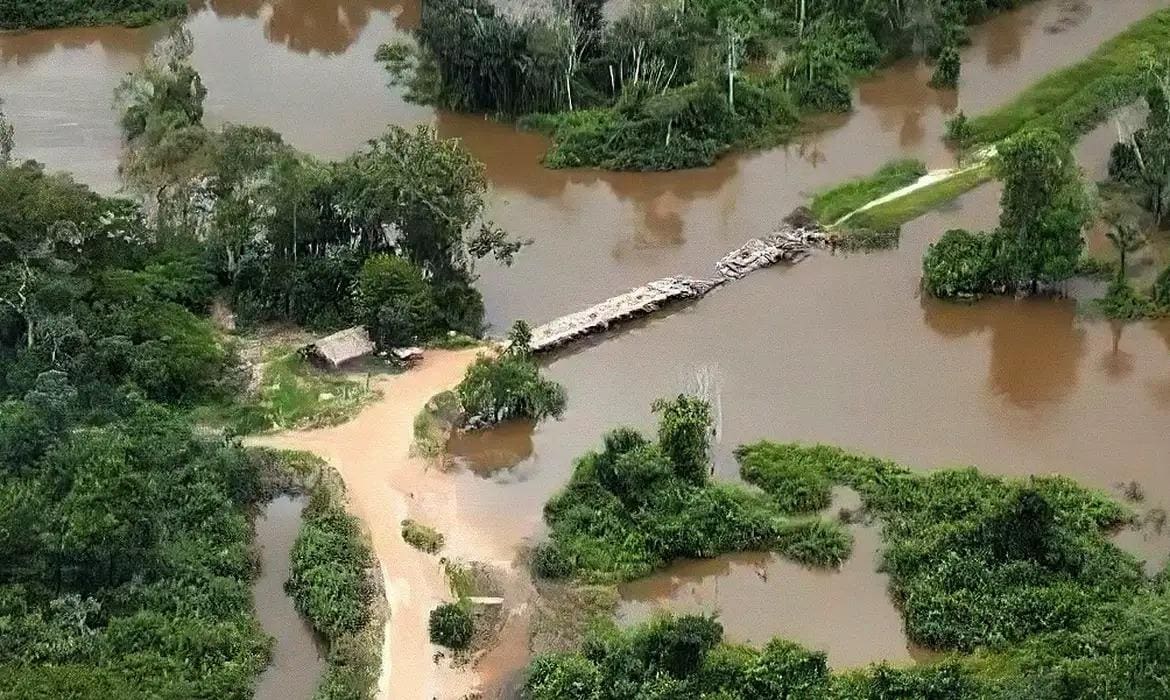 Ponte destruída pela Polícia Federal no Pará