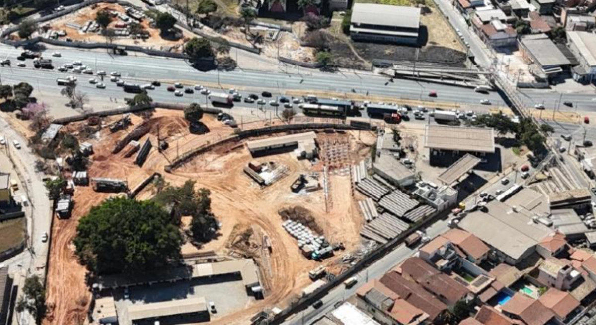 Faixa de ônibus será interditada na avenida Cristiano Machado, em BH 